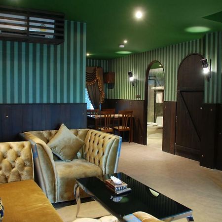 Castle Suites Pattaya Bagian luar foto