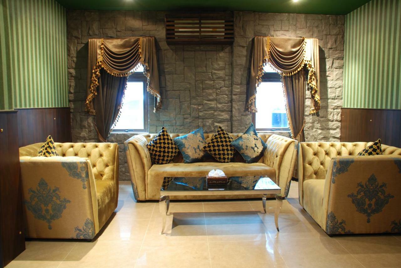 Castle Suites Pattaya Bagian luar foto