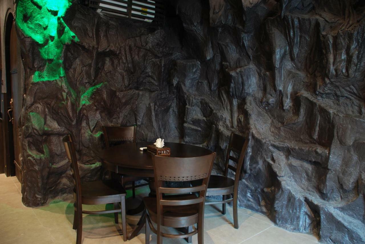 Castle Suites Pattaya Bagian luar foto